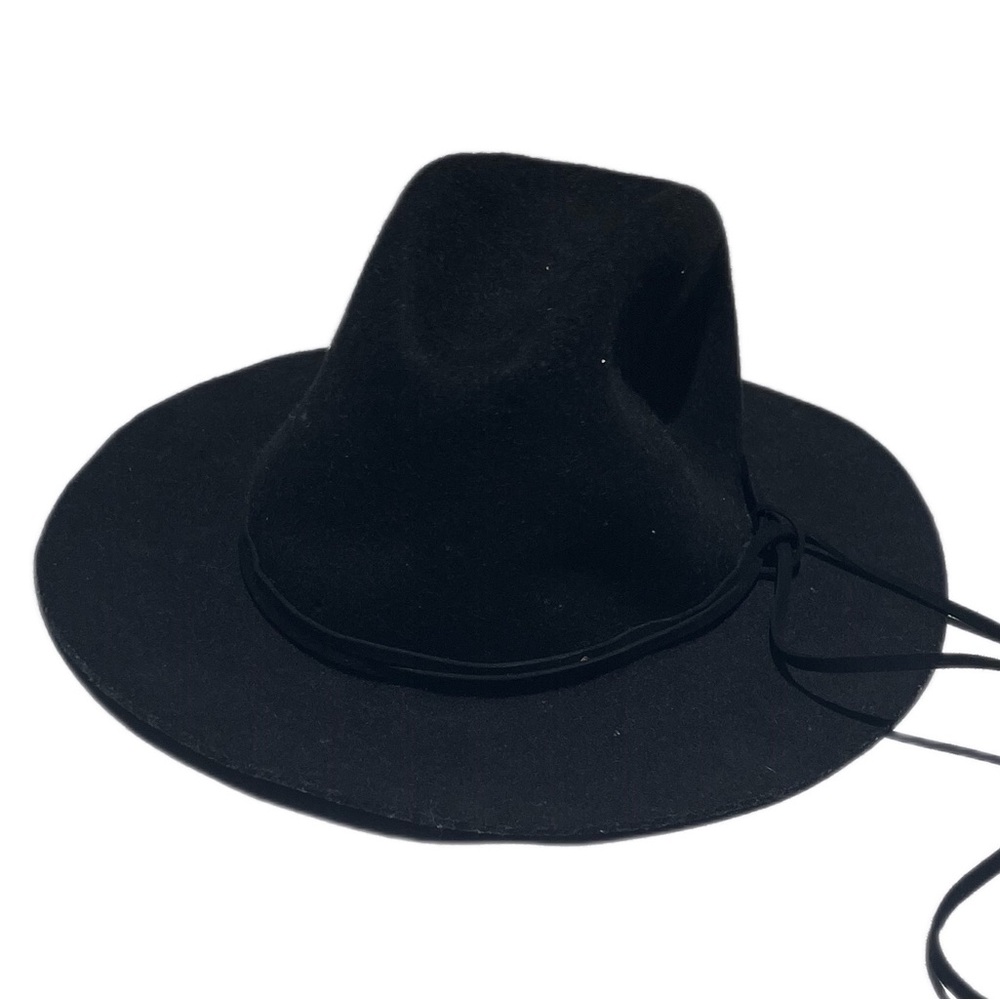 All black women’s vintage western hipster fedora